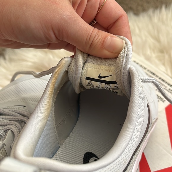 Nike Air Max Thea Sneakers - Picture 5 of 5